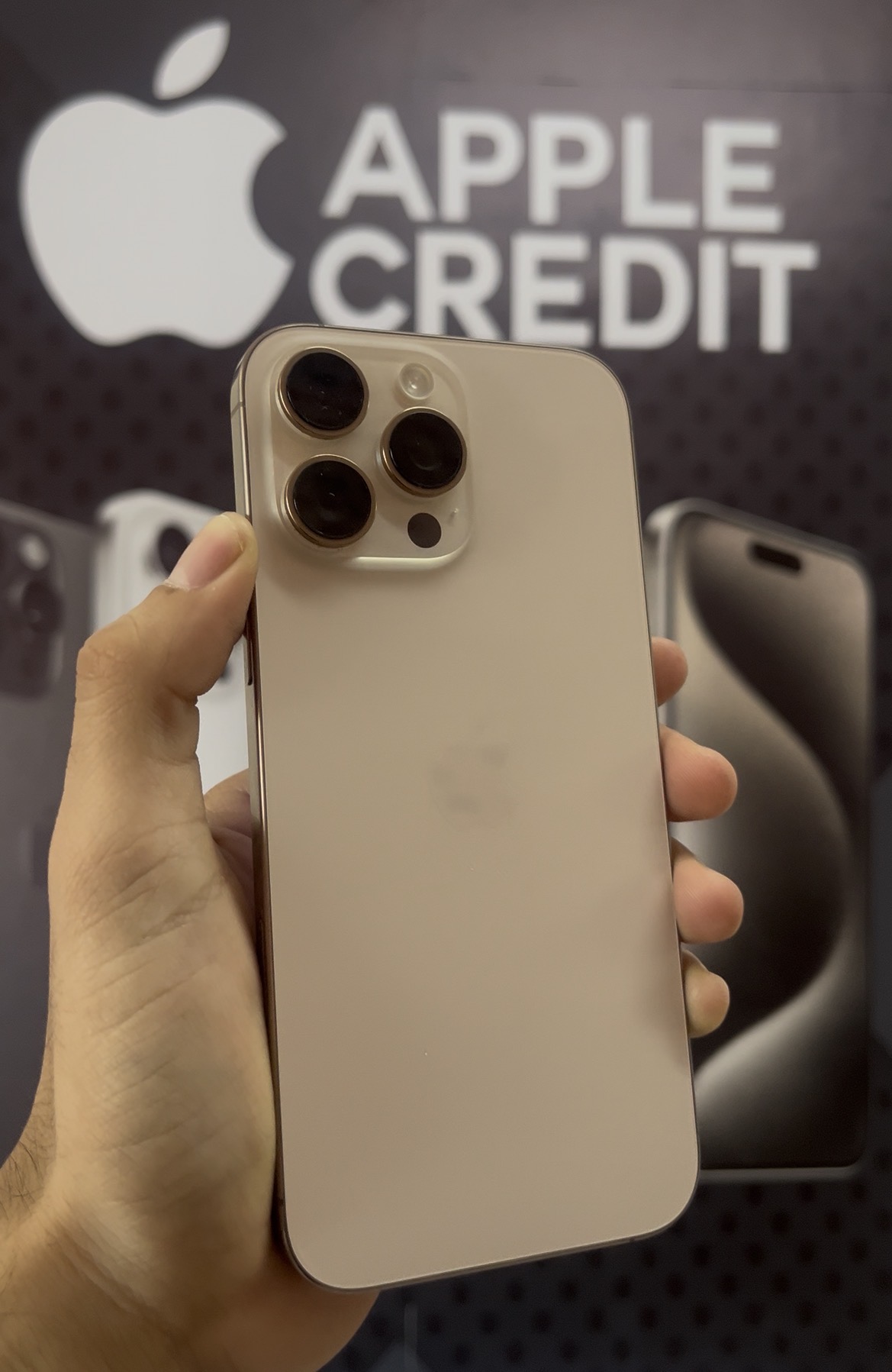 iPhone 16 Pro Max